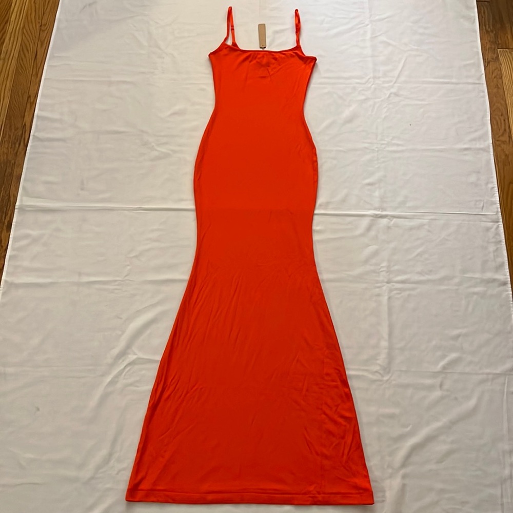 🧡 SKIMS SOFT LOUNGE LONG SLIP DRESS 🧡